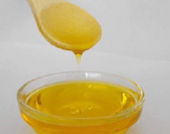 α-亚麻酸能降低甘油三酯和总胆固醇,预防血小板聚集,减低血粘度,舒张