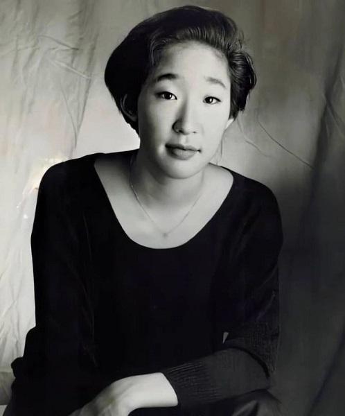 2位最丑亚裔女星演姐妹,五官硬伤多的她们,能否打破刻板印象?