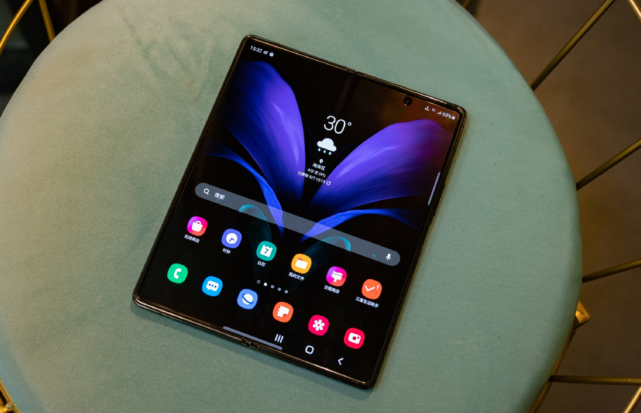 三星galaxyzfold25g双十一购机福利多多