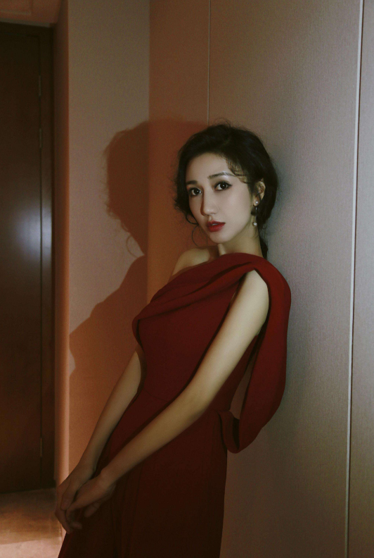 徐峥怎么捧都捧不红的演员,黄渤仅仅用了10秒钟,便让她意外走红