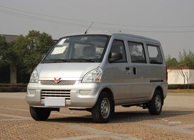 12万买个面包车值得吗?五菱凯捷正式上市,消费者却迷茫了_腾讯新闻