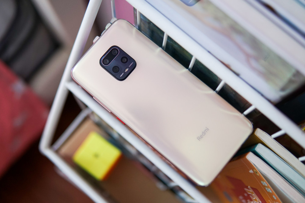 千元智能手机排行榜_4月手机性价比排行千元档realme力压红米夺冠旗舰级OPPO榜首