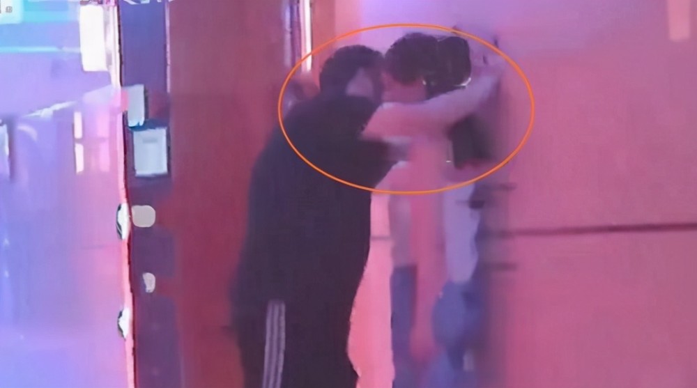 李湘|王岳伦退出李湘关联公司又传婚变？贵圈高分悬疑剧哪那么容易剧终