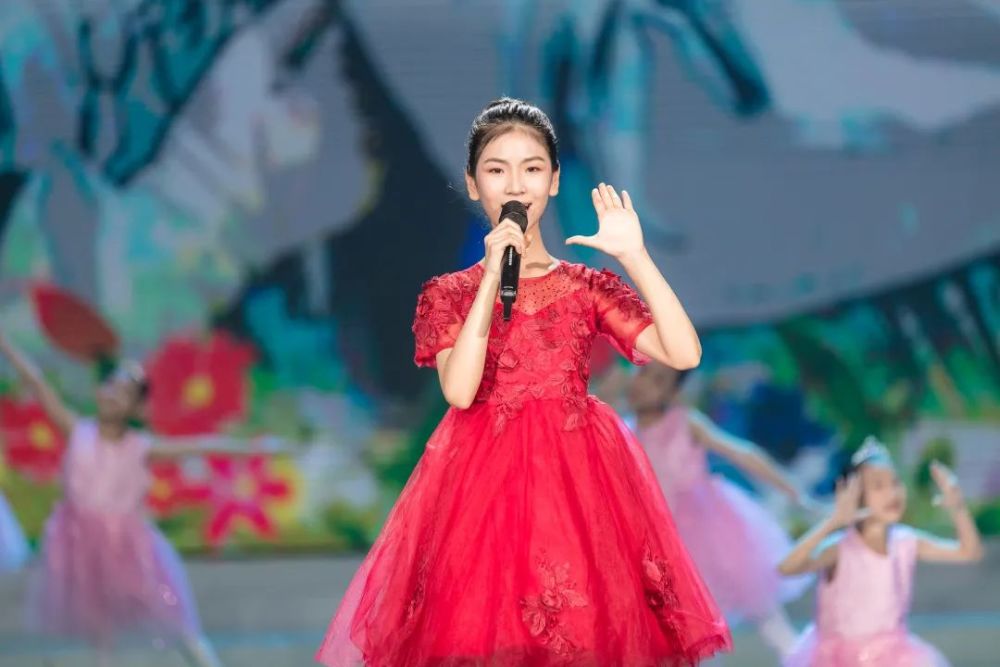 佛山"最美孝心少年"黄诗桓,8日晚8时将亮相cctv-1_腾讯新闻