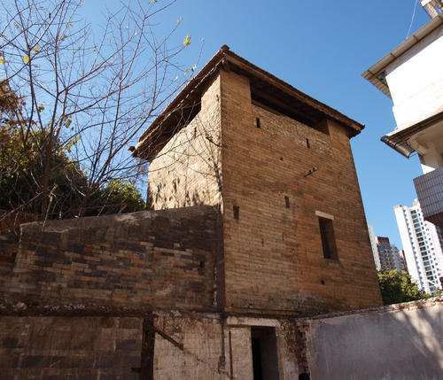 其建筑耗资巨大,时称个旧楼房之最,云南省红河州宝丰隆商号_腾讯新闻