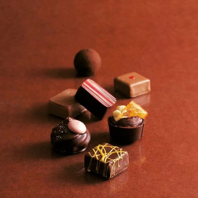 都是卖巧克力 为什么京都这家小店的 和风定食 巧克力卖这么好 巧克力 Chocolat