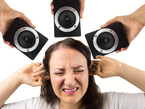 神经性耳鸣发生的原因?