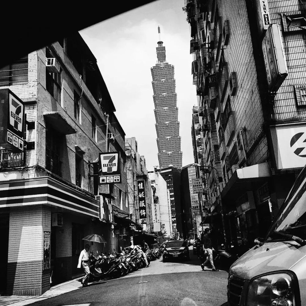 华语乐坛摄影艺术家伍佰