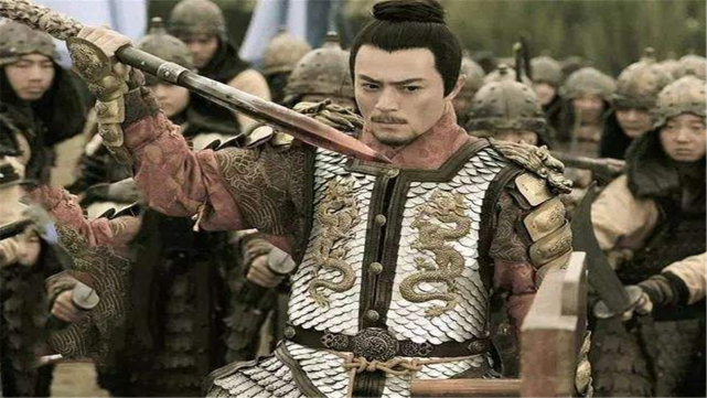 崇祯|李自成进军北京前，崇祯为何没有南迁？其实是被大臣忽悠了