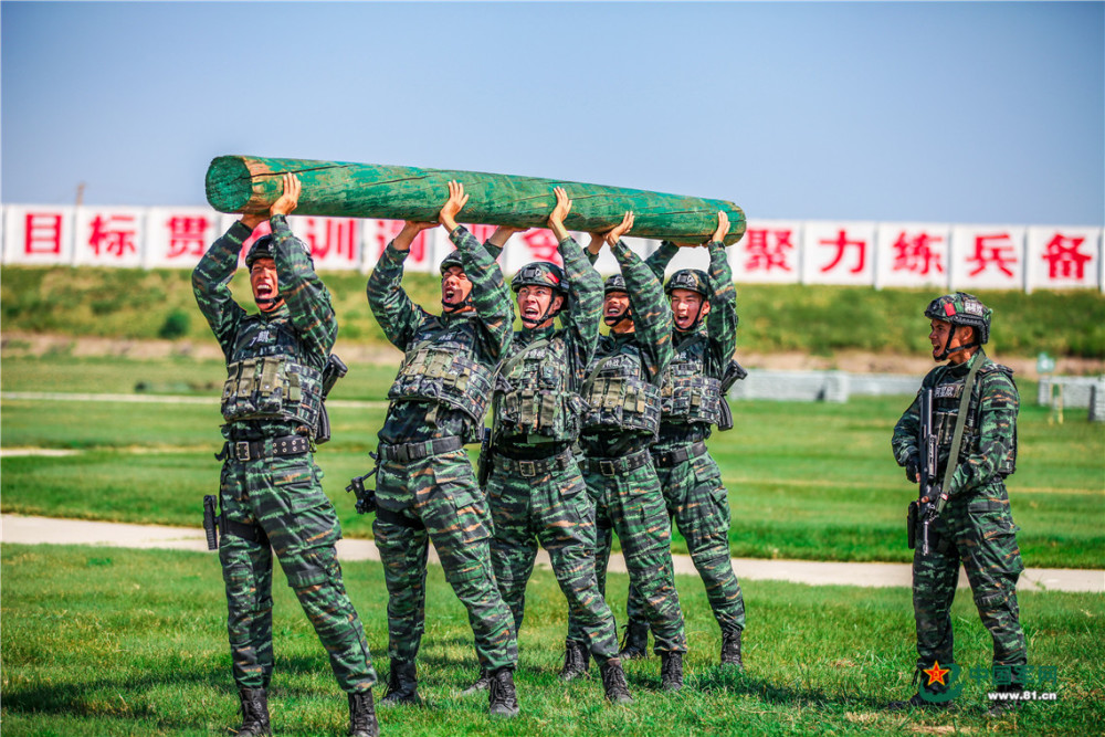 武警第一机动总队定州图片