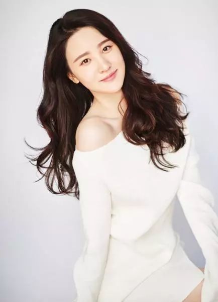 徐州美女在全国排行_国内十大美女城市排行榜,第一名你肯定想不到!(2)