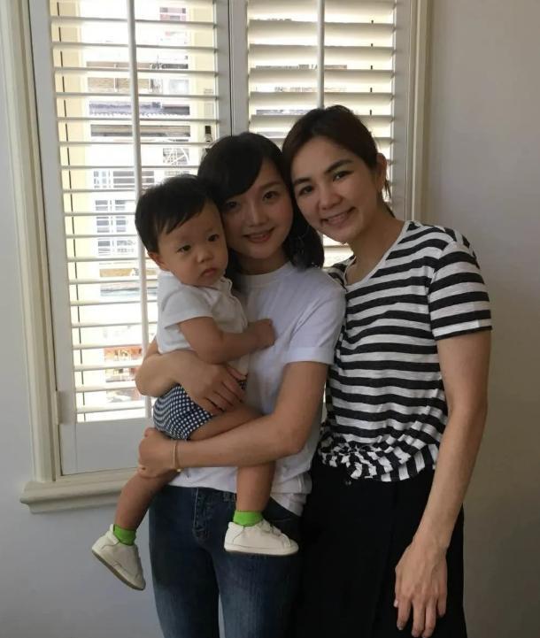 庾澄庆为小女儿庆生,满脸笑容难掩幸福,放弃前妻伊能静的儿子?