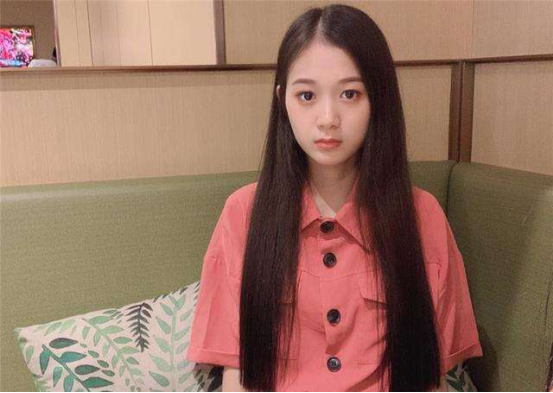 有一种逆袭叫张曼如,22岁身价78亿,网友:"逆袭人生"全靠编