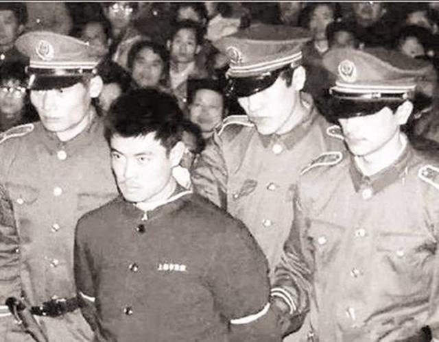年严打事件 轰动三秦的马燕秦案 以流氓罪被处死刑 腾讯网