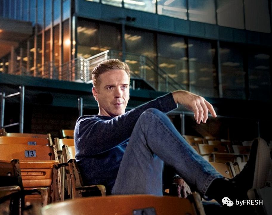 《亿万》是部高分美剧,最近第三季刚刚完结,评分9.3.