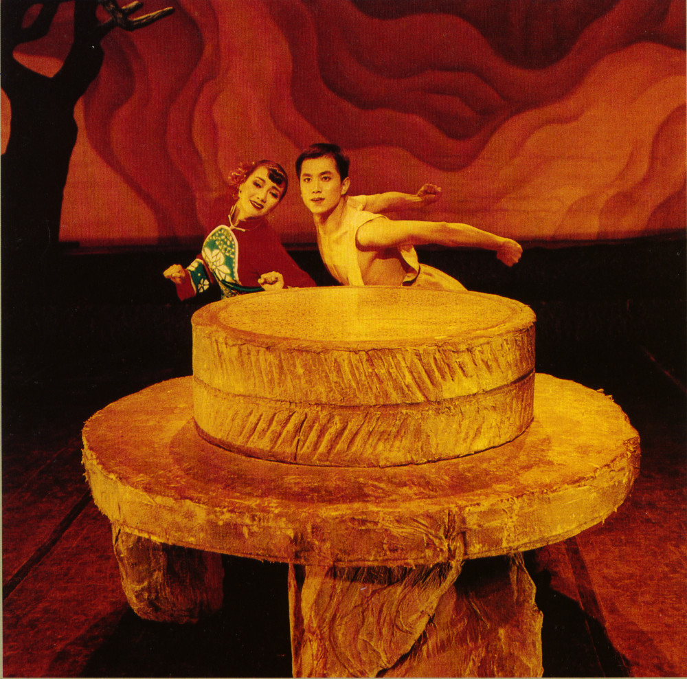 三十四年间山西省歌舞剧院的黄河情结