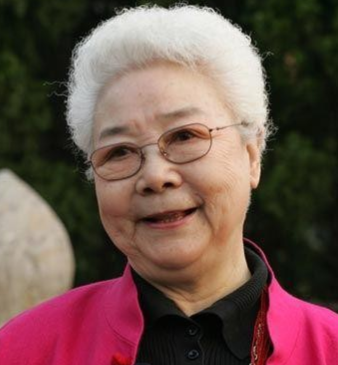 92岁田华生活节俭!