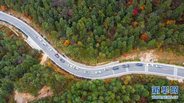 郑州周边 10 个人少景美的山峰，深秋时节爬山好去处