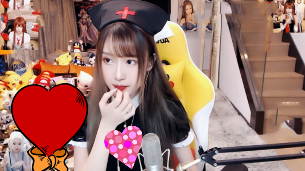 腐团儿开播cos护士装,看到1个奇怪的动作,超管:你小心一点!_腾讯新闻