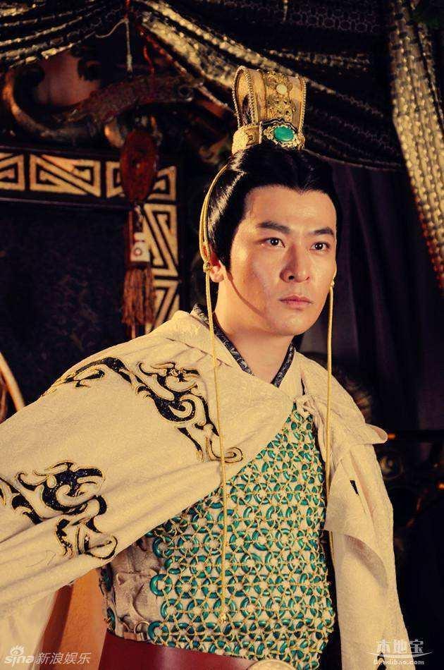 《王的女人》中悲哀而无奈的秦二世"胡亥"《开天辟地》中风流倜傥的"