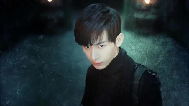 4版张起灵各有特色帅气是共有特质但杨洋却是作者口中最贴合原著的