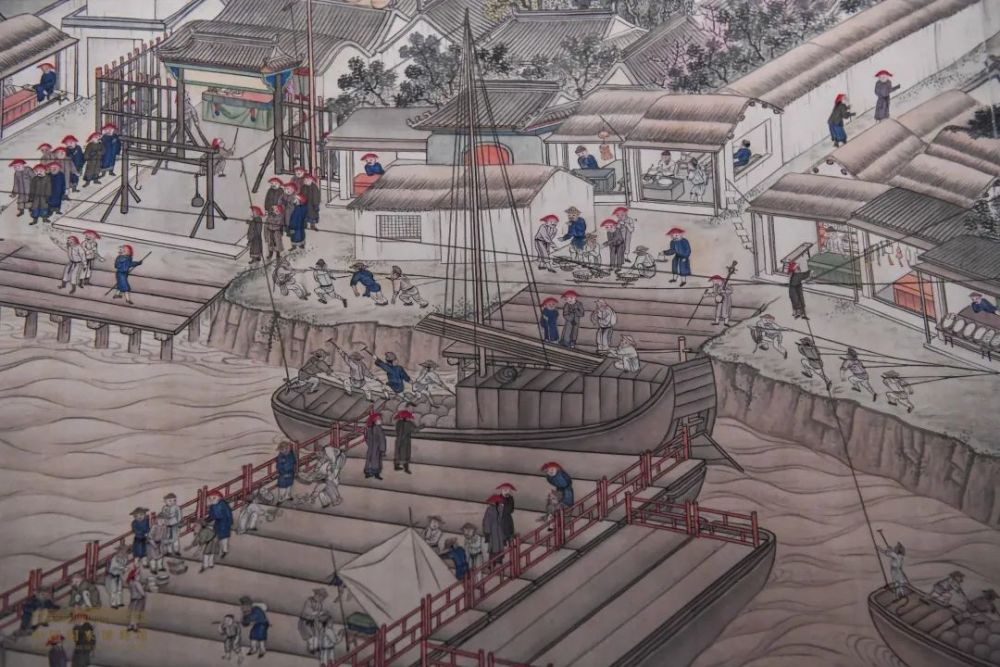 如体现水道画卷的《明代运河全图》,表现漕运盛景的《潞河督运图》