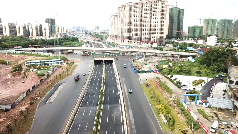 玉林市二环南(东)路主线通车