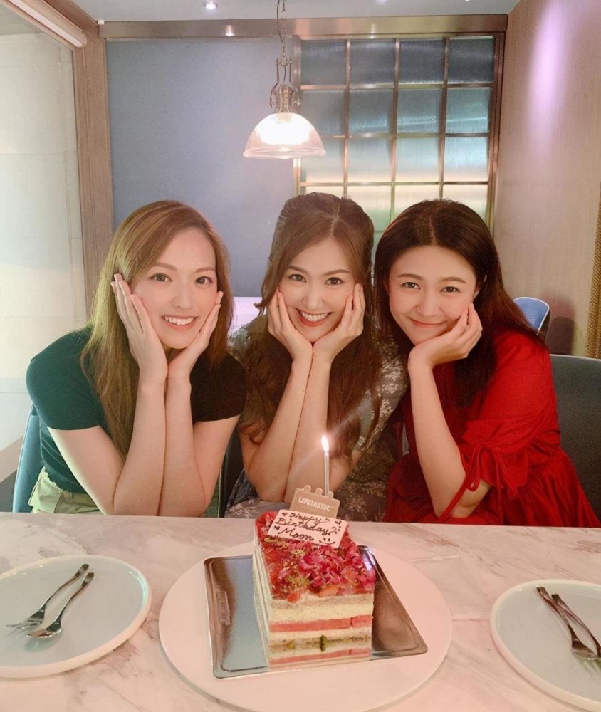 tvb|决裂！TVB上位小花晒照庆25岁生日，与“过气闺蜜”上演宫斗记