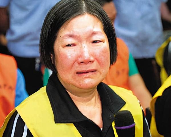 广东中山市原市长贪财又贪色,包养十个