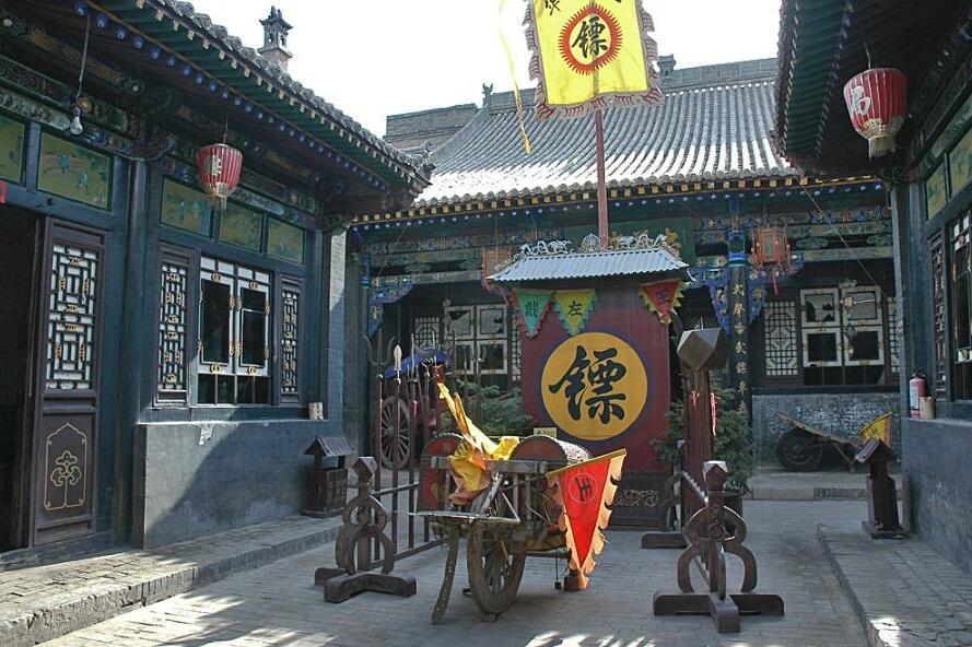 在没有镖局的朝代有钱人是如何保护自己的钱财与货物的