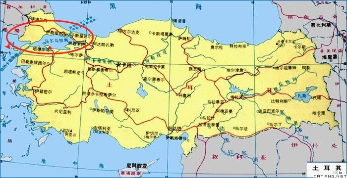 歐亞兩大洲的地理分界線土耳其海峽,也是連接黑海和地中海的唯一海上