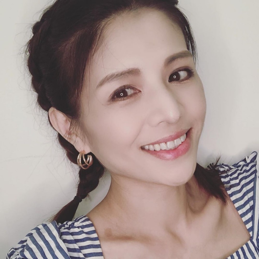 金城武初恋比杨采妮漂亮53岁林叶亭封超级美魔女拥过亿身家