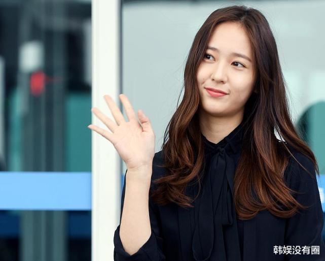 郑秀晶谈 冷美人 标签 并表示自己不怎么上网 不看回帖 郑秀晶 冷美人