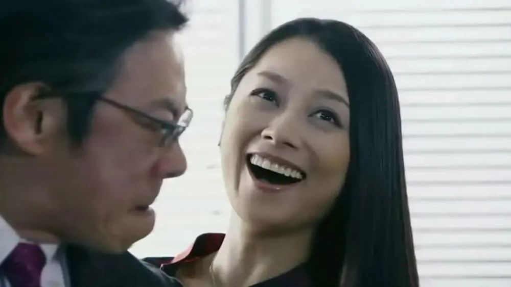 比如最著名的"泽地君江秘书"一角