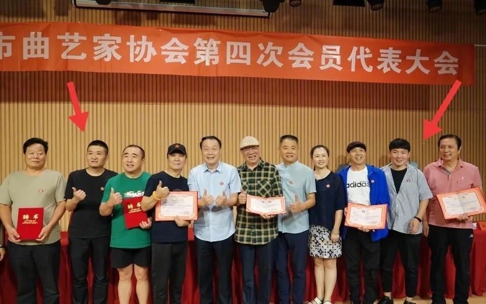 苗阜|非遗相声大会，苗阜后台被张玉浩暴揍，姜昆冯巩李金斗等亲眼见证