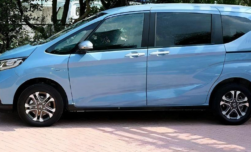 本田新型六座mpv,电动侧滑门,1.5l地球梦加混动