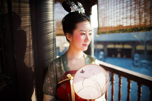 从张巡杀妾飨三军看古代战争的残酷