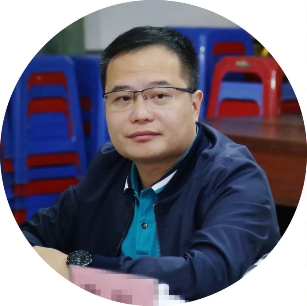 花都区教育局梁国洲副局长,胡明灿科长,黄钰靖老师,宋晨芳老师当天一