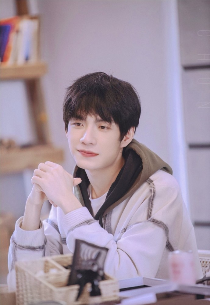 张颜齐|十分可爱得十分