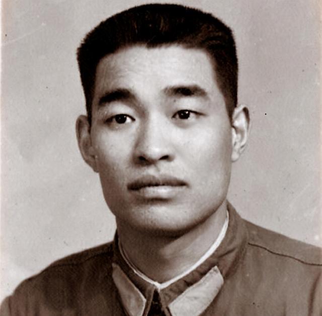 战斗英雄陈代富