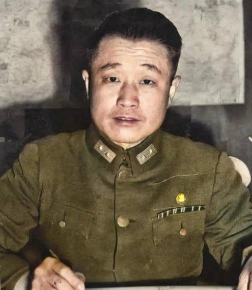 首位被特赦的国军高级将领死前嘱托妻子我要永远留在祖国