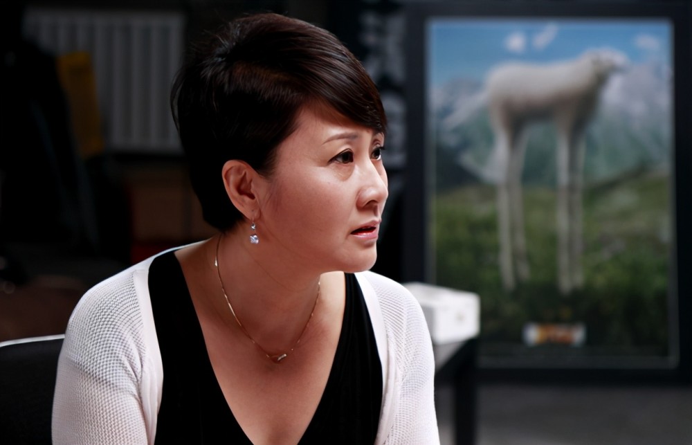 结婚前夕,连涨2次彩礼,大龄剩女怒斥:妈,再涨下去我就40了_腾讯新闻