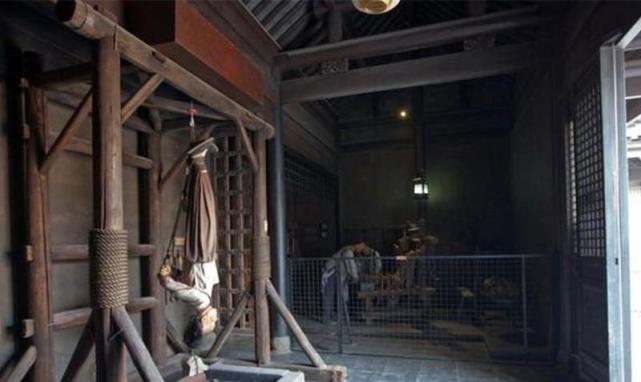 古代酷刑之点天灯杨秀清曾用此刑处决朱九妹极其残忍