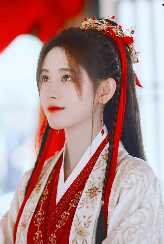 女星红衣古装谁最惊艳