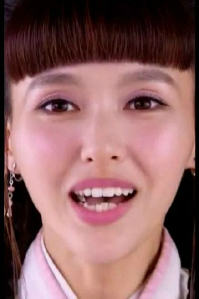 复出失败?唐嫣新剧孕肚替身太明显被吐槽,网友感慨紫萱滤镜已碎