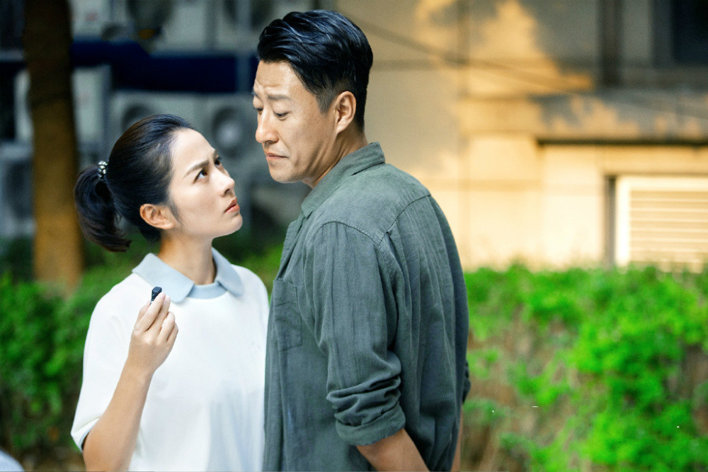 以父之名首播叶璇英姿飒爽不愧是女版士兵突击