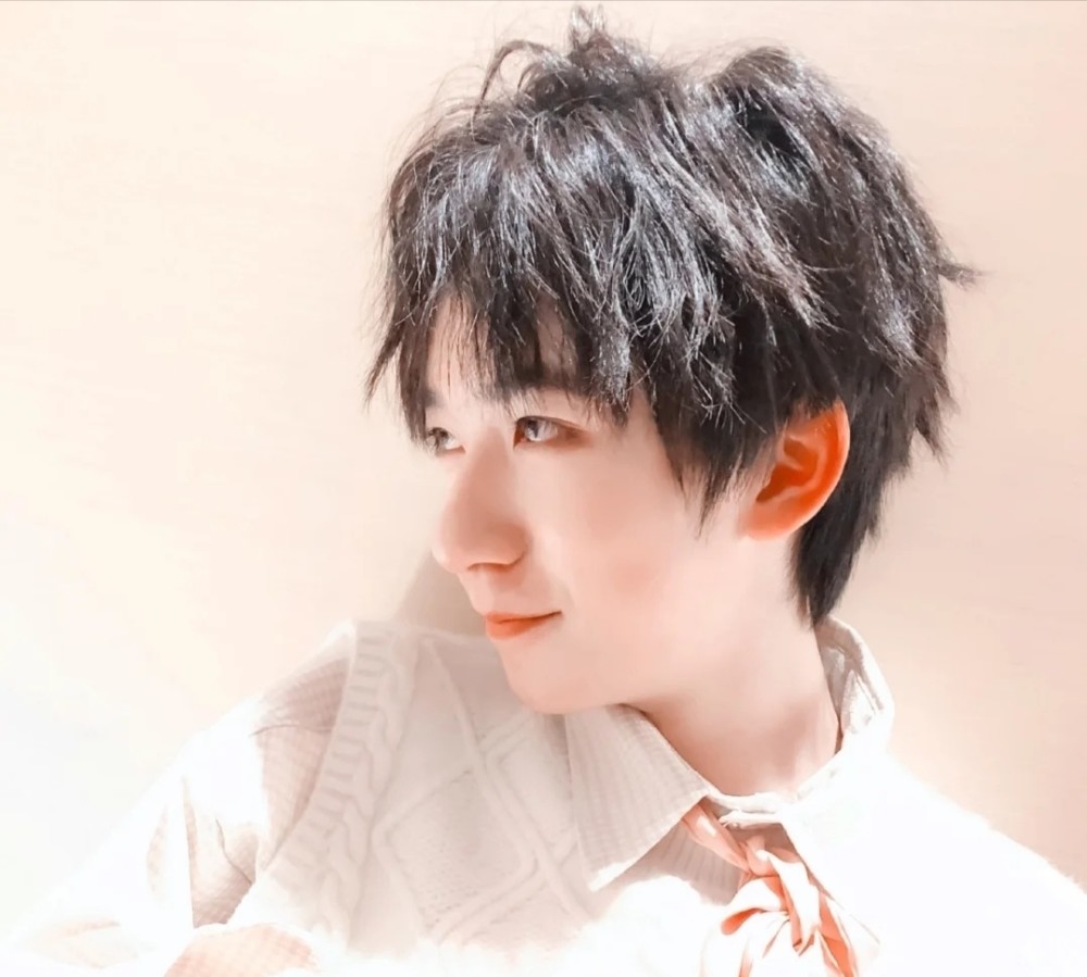 贺峻霖头像壁纸,是我们要保护的小孩呀_腾讯新闻