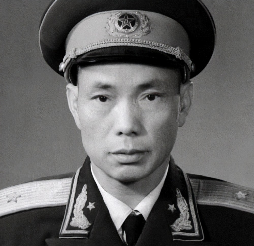 在建国后,徐其海入朝作战,任志愿军四十六军第二副军长,在1953年的