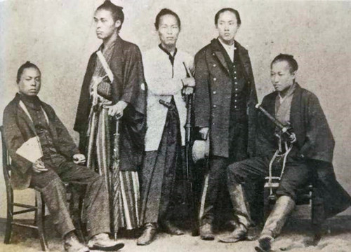 日本愤青刺伤李鸿章 为清朝减少1亿两白银作为赔款 他的结局怎么样 清朝 白银 马关条约 李鸿章 日本 历史 小山丰太郎