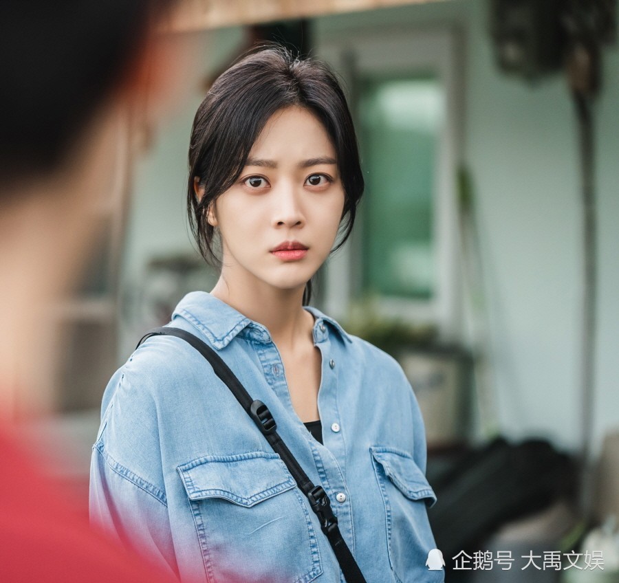 九尾狐传 女主 被指神似崔雪莉 还有人看出了谭松韵的感觉 腾讯新闻